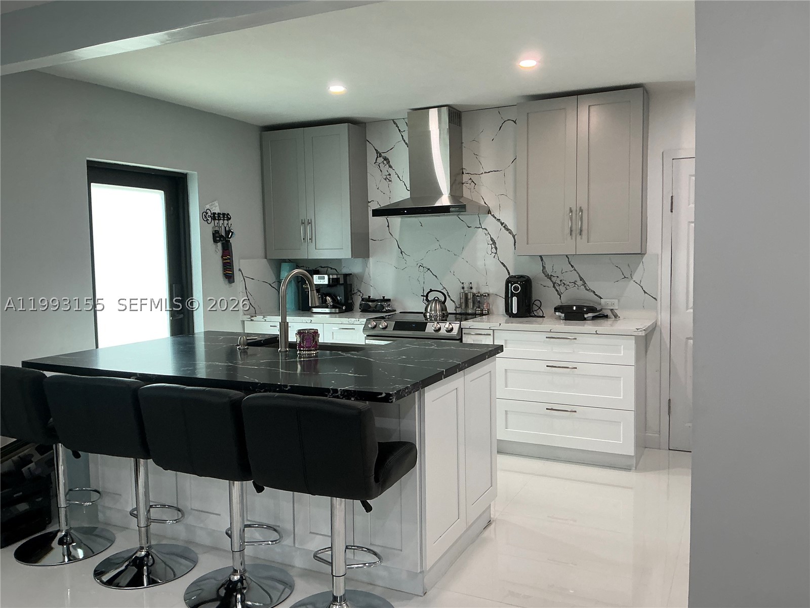 201 SW 62nd Ave, Miami FL 33144