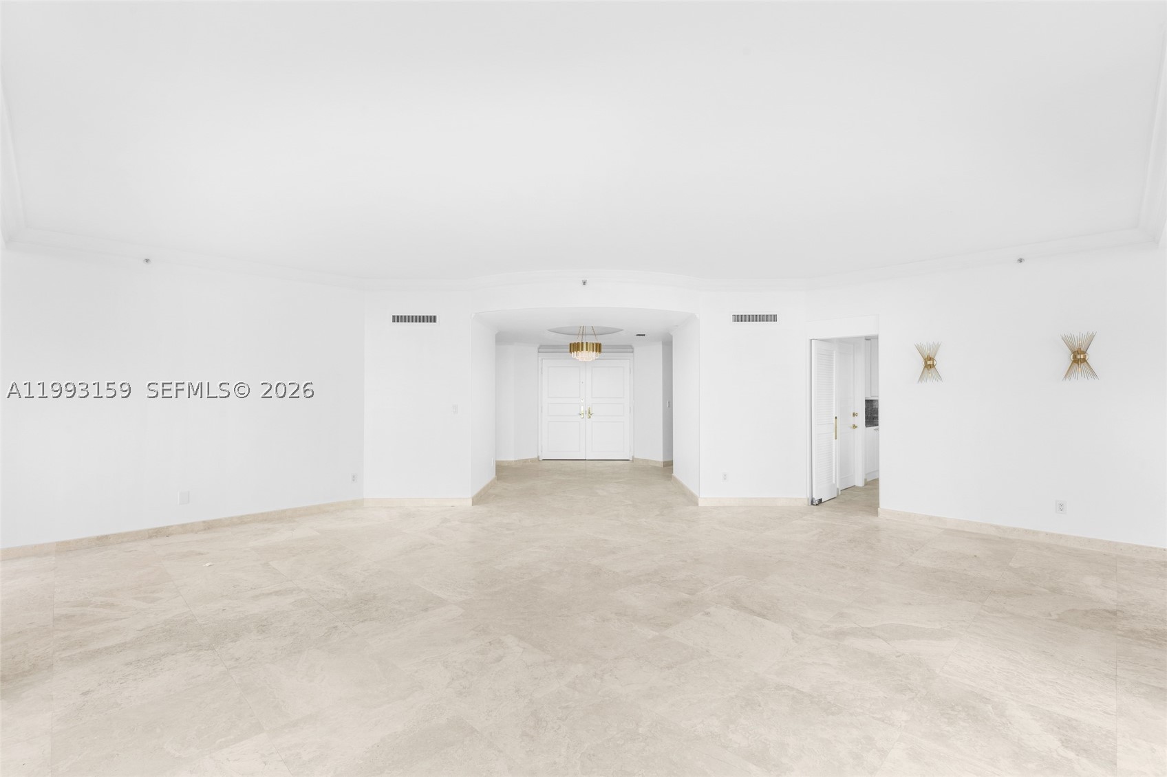 300 S Pointe Drive #801, Miami Beach FL 33139