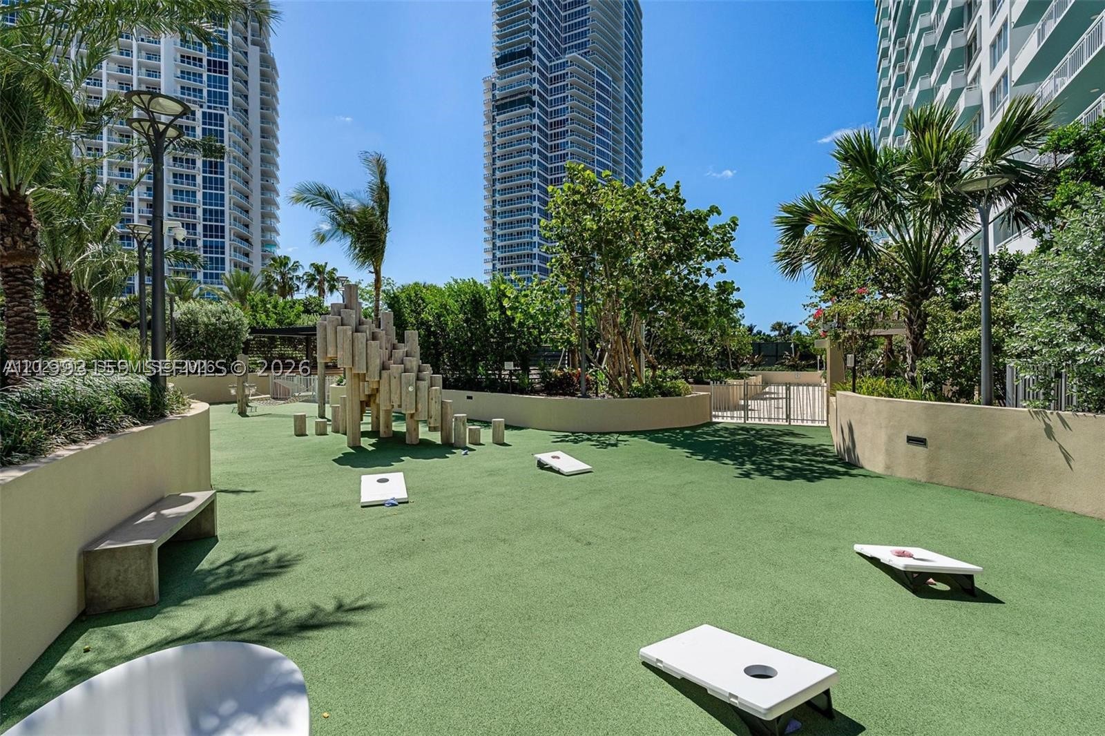 300 S Pointe Drive #801, Miami Beach FL 33139