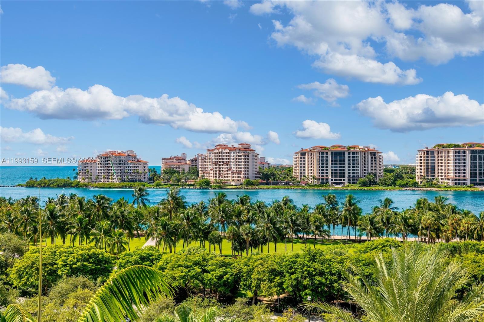 300 S Pointe Drive #801, Miami Beach FL 33139