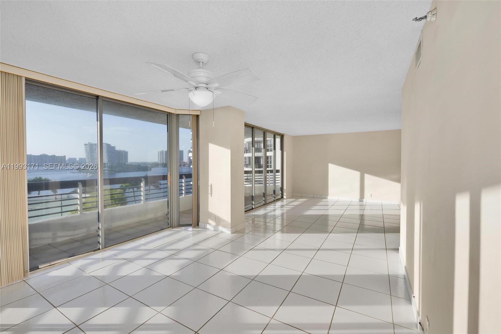 3530 Mystic Pointe Dr #710, Aventura FL 33180