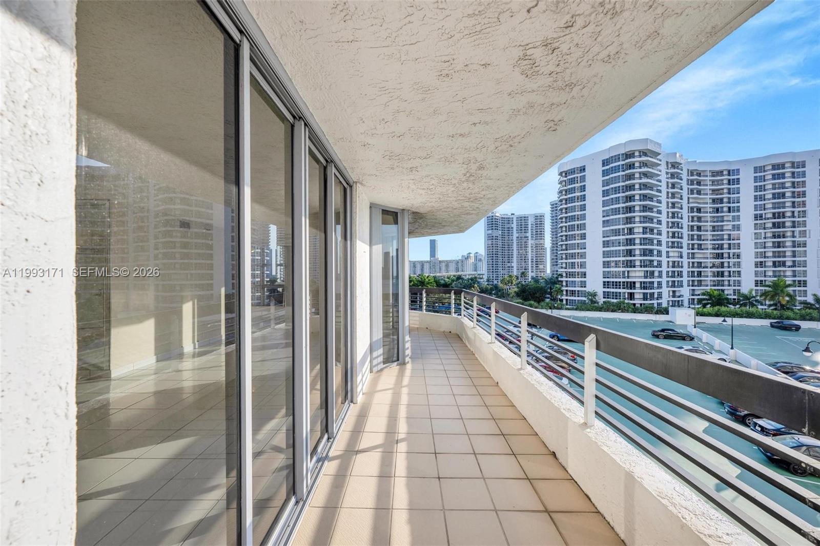 3530 Mystic Pointe Dr #710, Aventura FL 33180