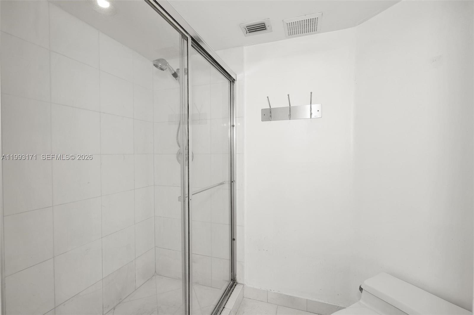 3530 Mystic Pointe Dr #710, Aventura FL 33180