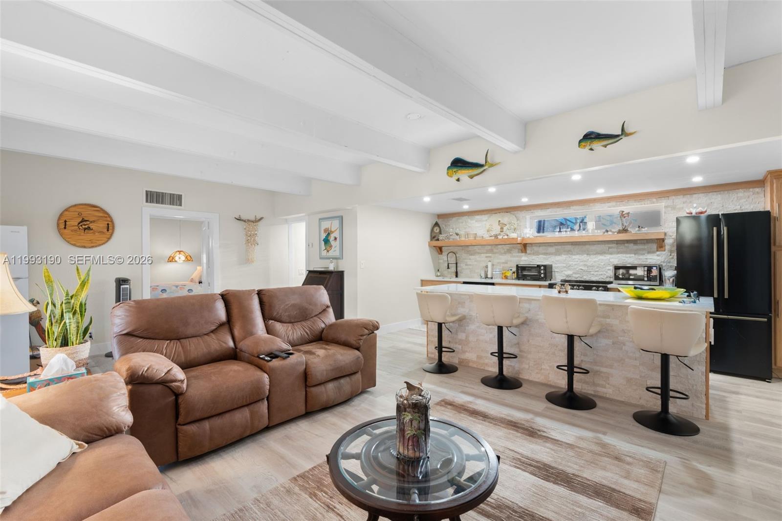 516 NE 6th Ave, Deerfield Beach FL 33441