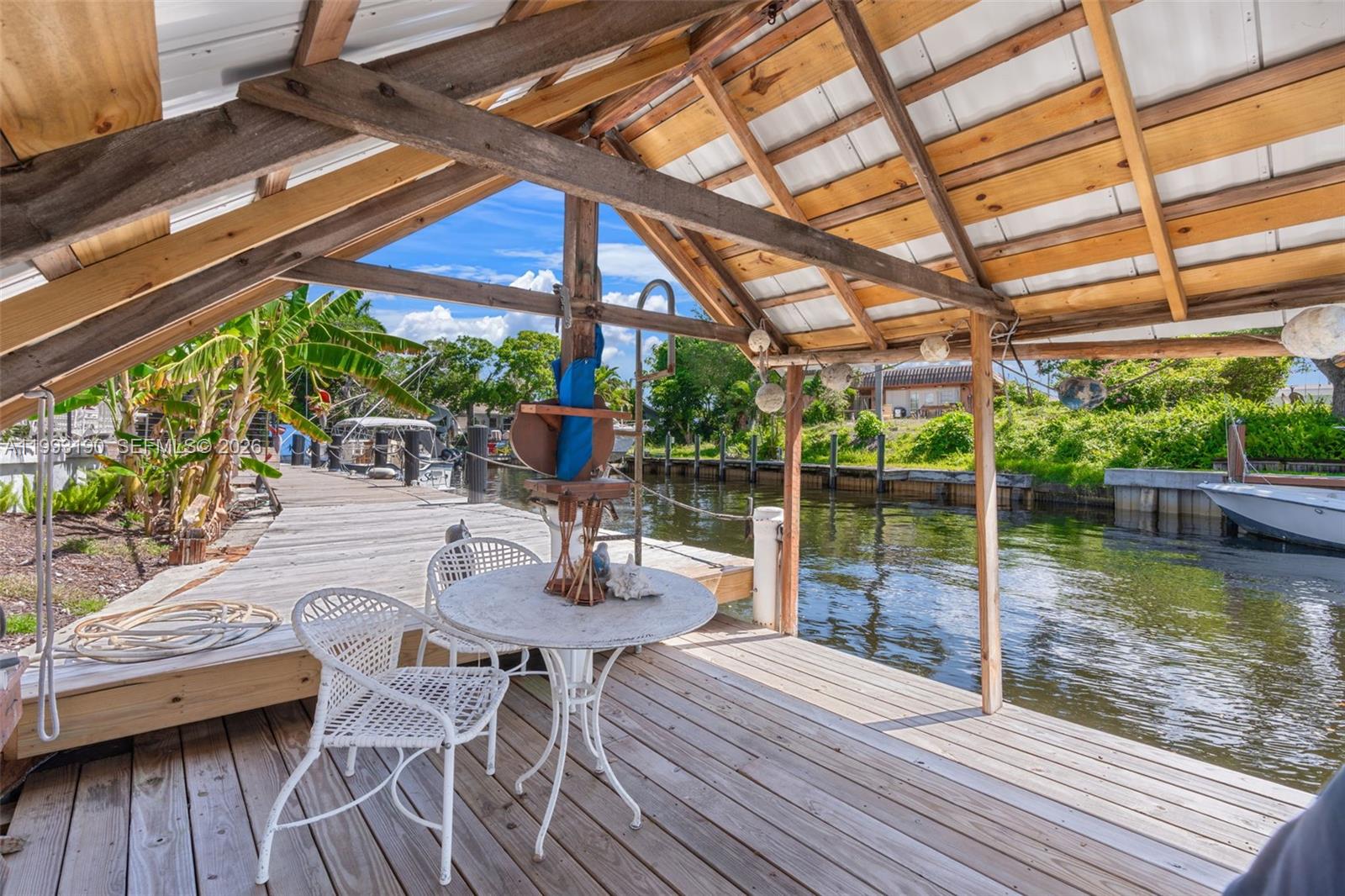 516 NE 6th Ave, Deerfield Beach FL 33441