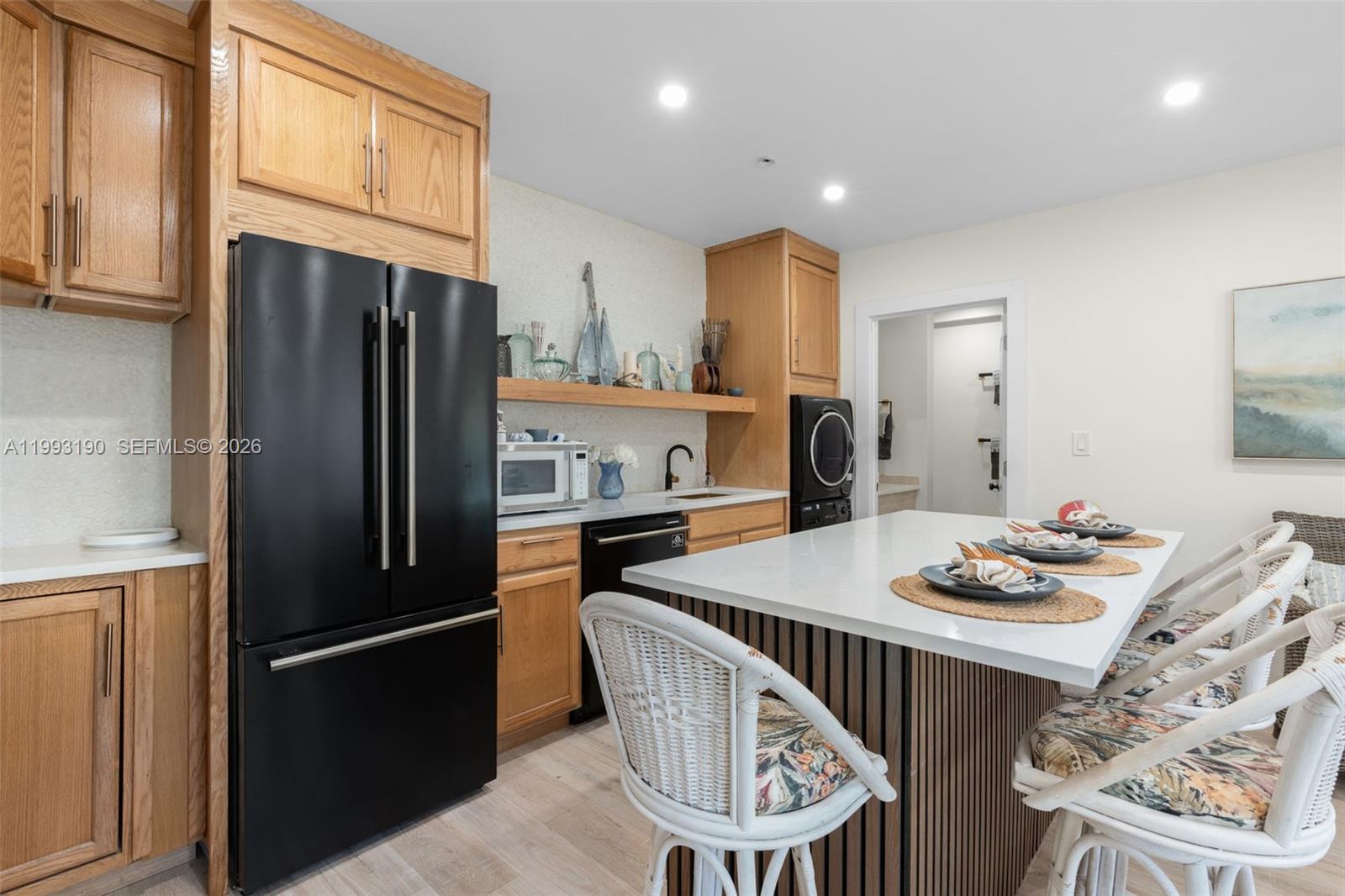 516 NE 6th Ave, Deerfield Beach FL 33441