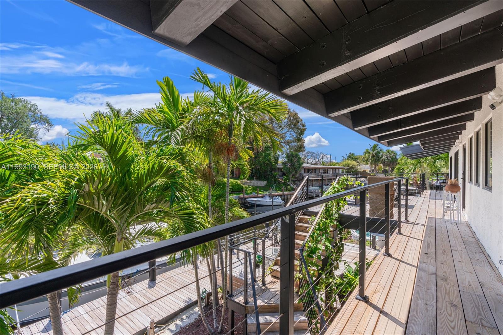 516 NE 6th Ave, Deerfield Beach FL 33441