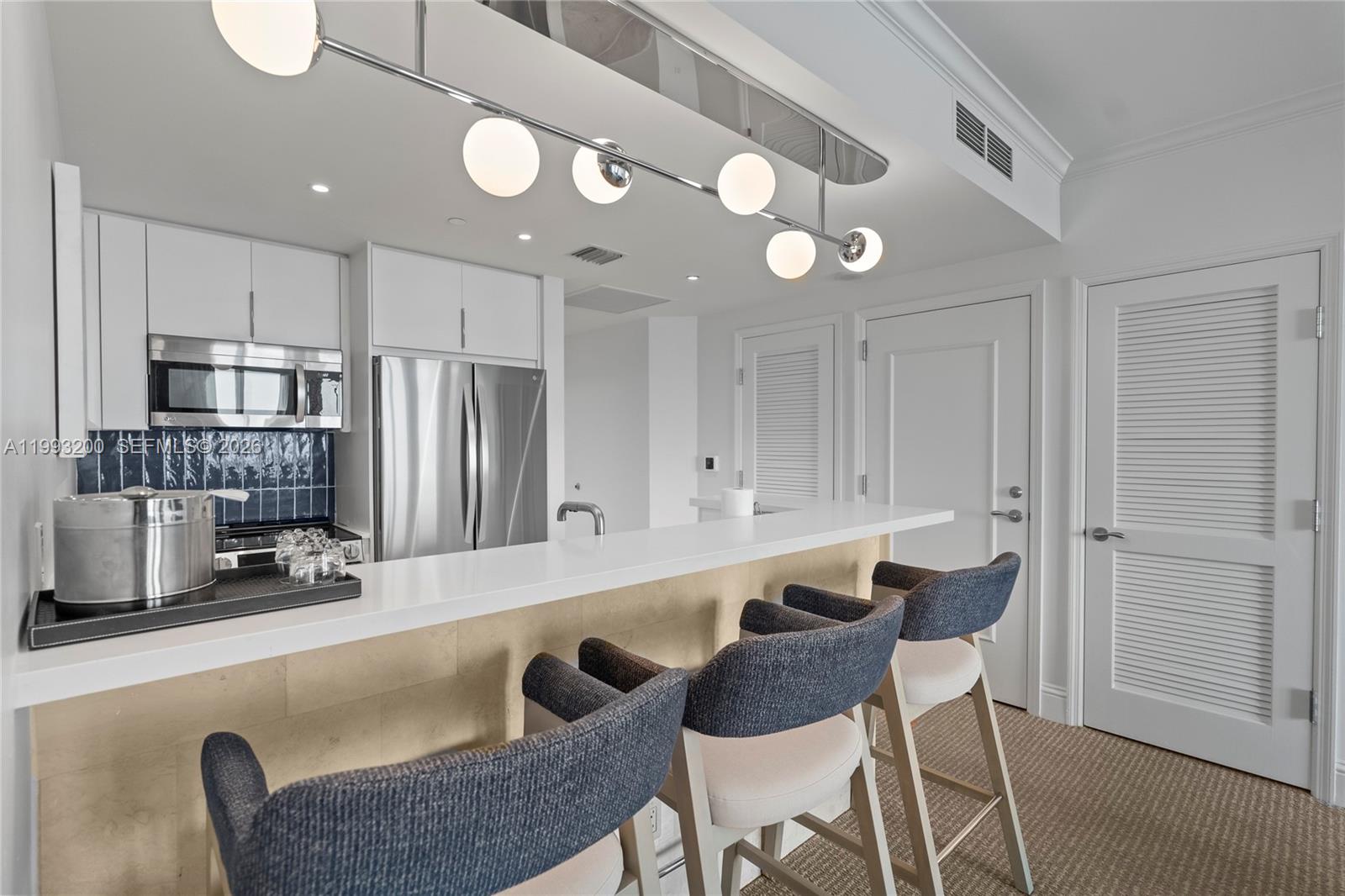 4401 Collins Ave #2612, Miami Beach FL 33140