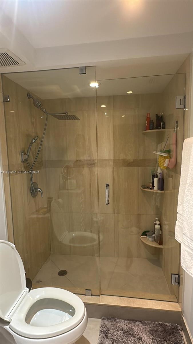 2333 Brickell Ave #PH207, Miami FL 33129