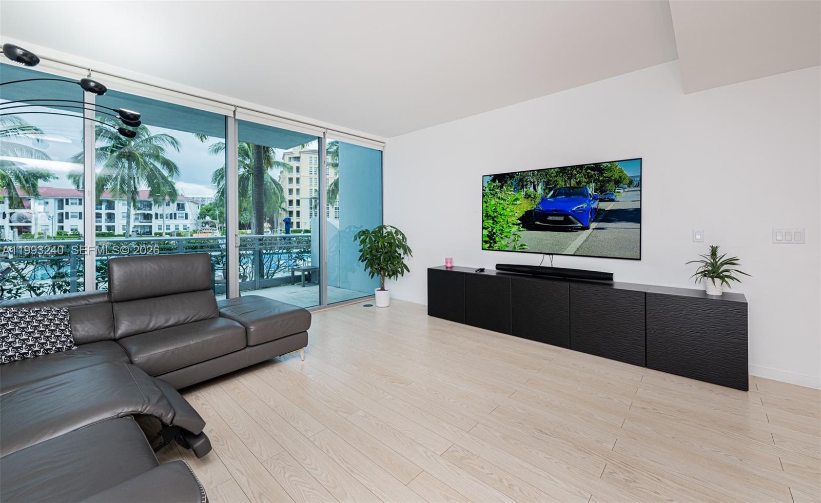 2950 NE 188th St #139, Aventura FL 33180