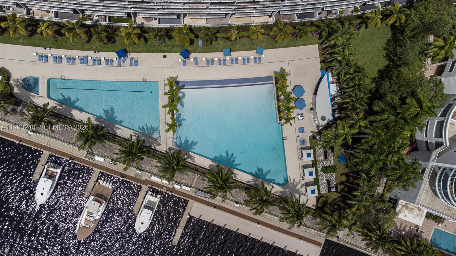 2950 NE 188th St #139, Aventura FL 33180