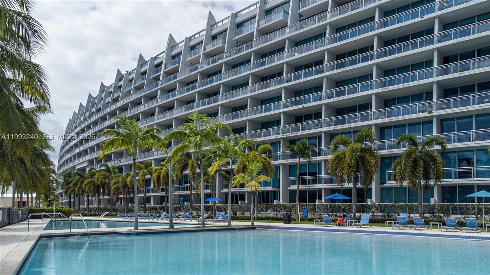 2950 NE 188th St #139, Aventura FL 33180