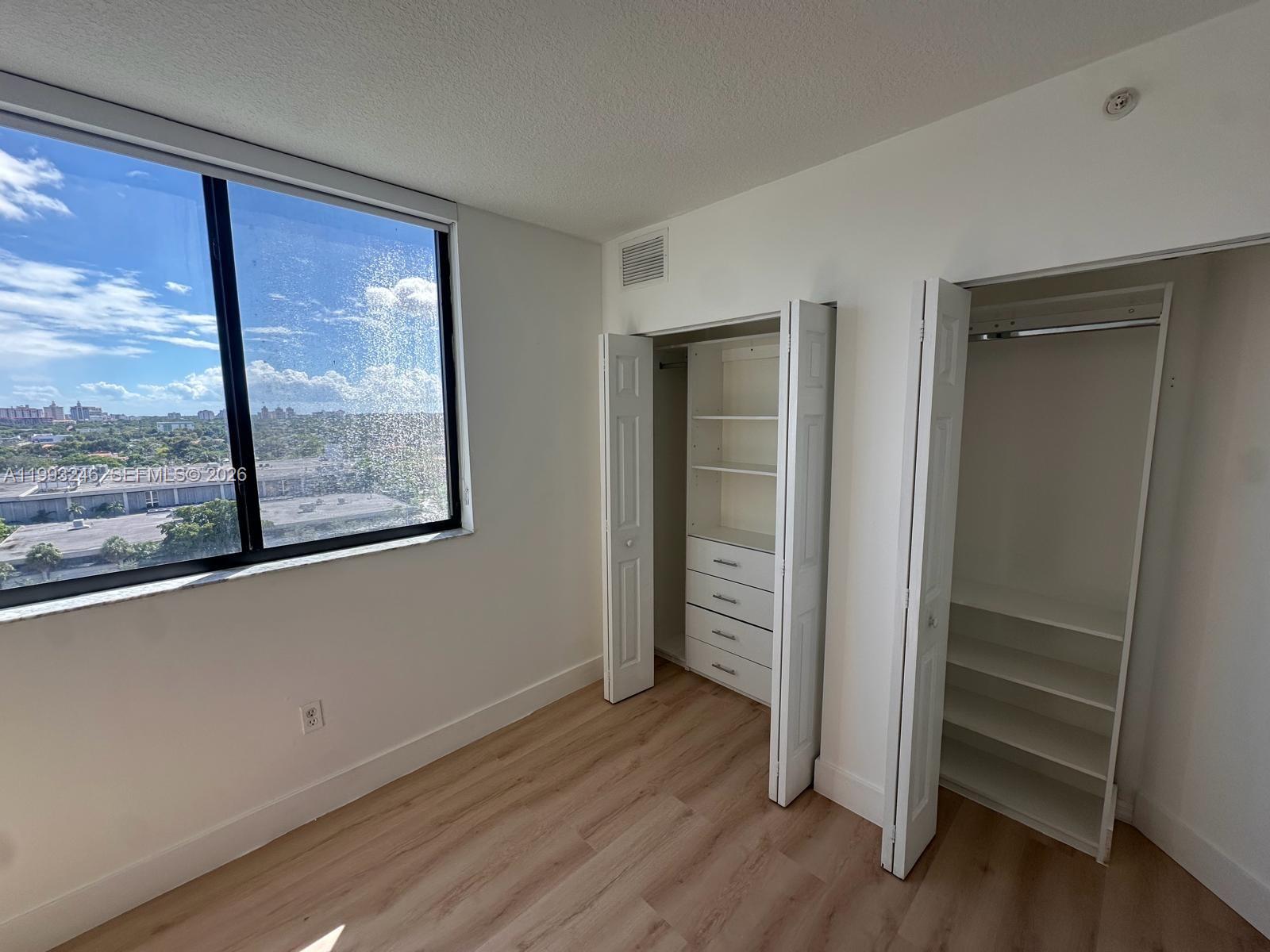4242 NW 2nd St #1116, Miami FL 33126