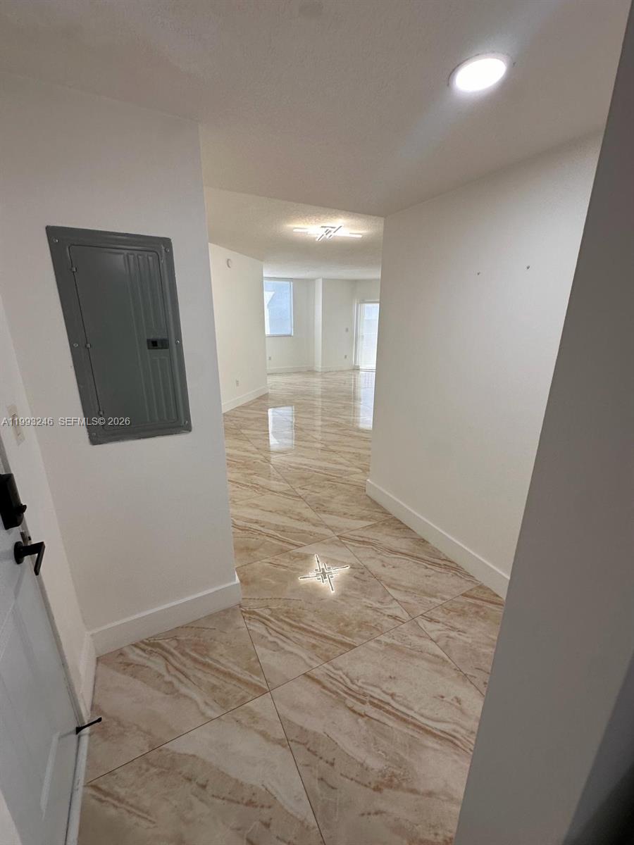 4242 NW 2nd St #1116, Miami FL 33126