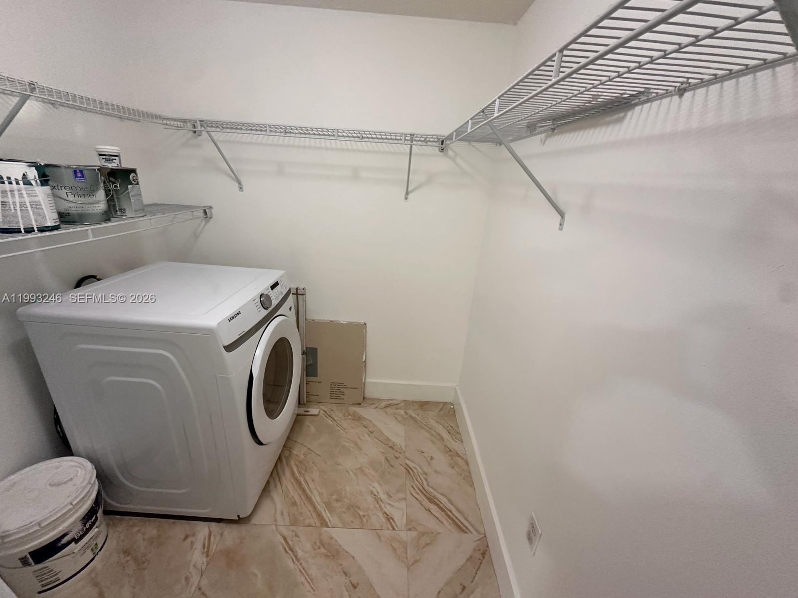 4242 NW 2nd St #1116, Miami FL 33126