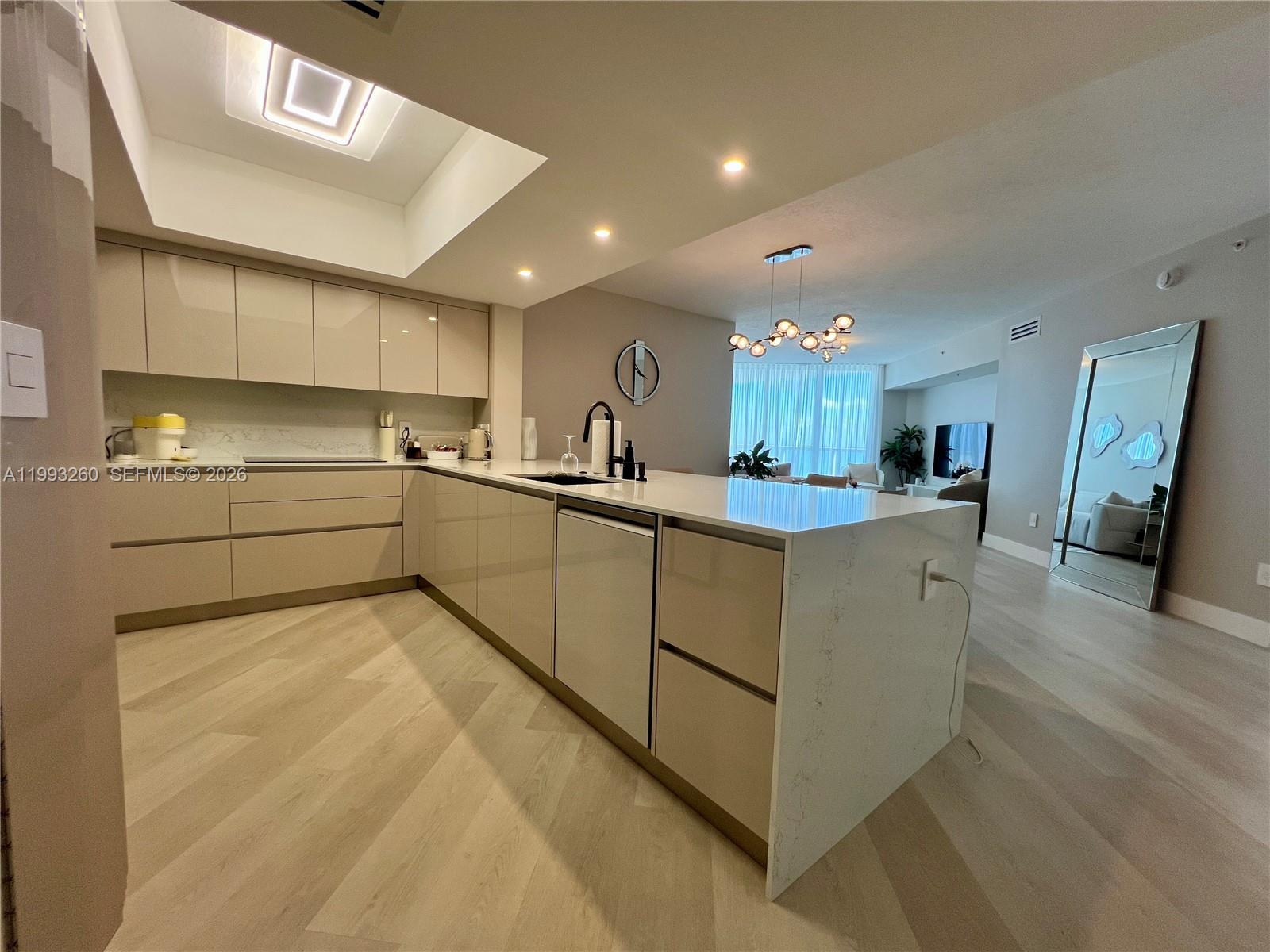 16699 Collins Ave #2010, Sunny Isles Beach FL 33160
