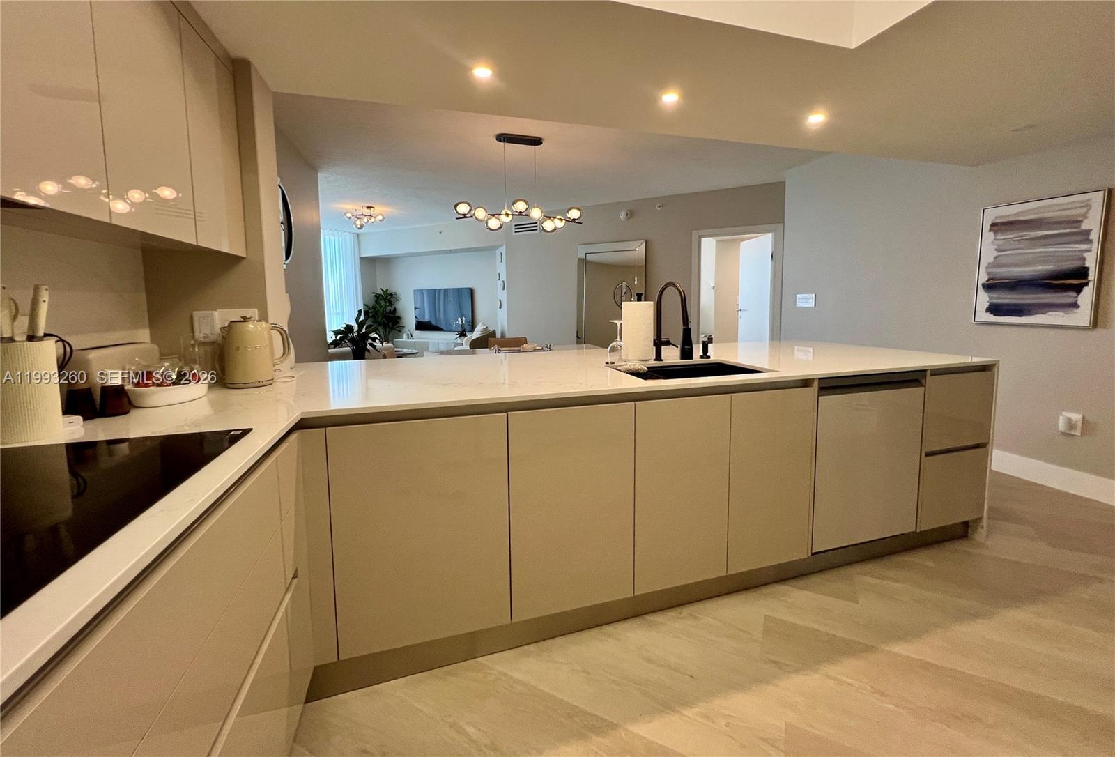 16699 Collins Ave #2010, Sunny Isles Beach FL 33160