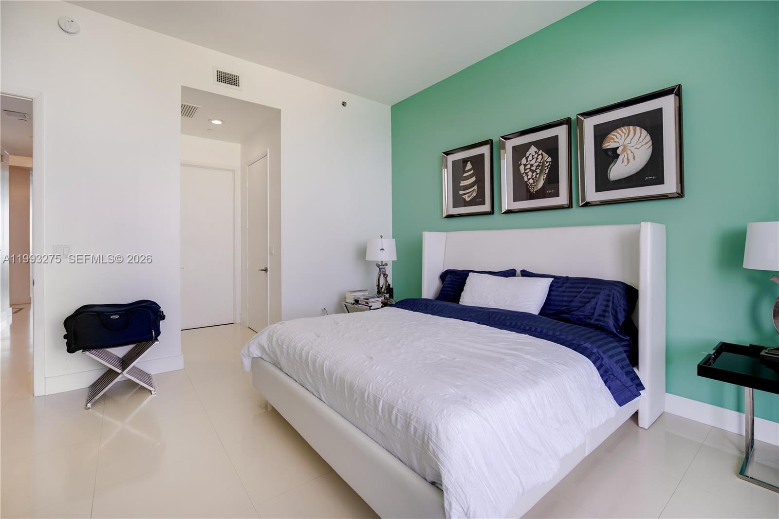 16001 Collins Ave #4102, Sunny Isles Beach FL 33160