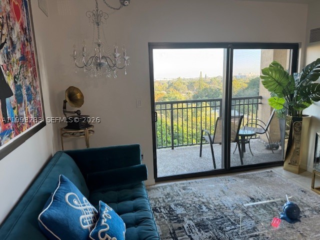 3530 SW 22nd St #706, Miami FL 33145