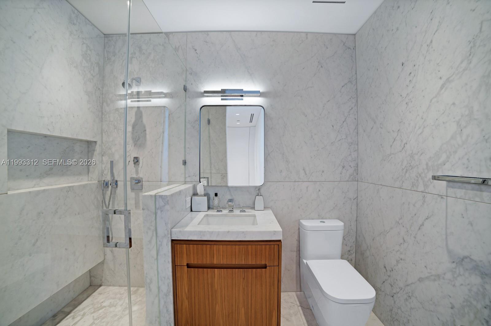 100 S Pointe Dr #1106/07, Miami Beach FL 33139