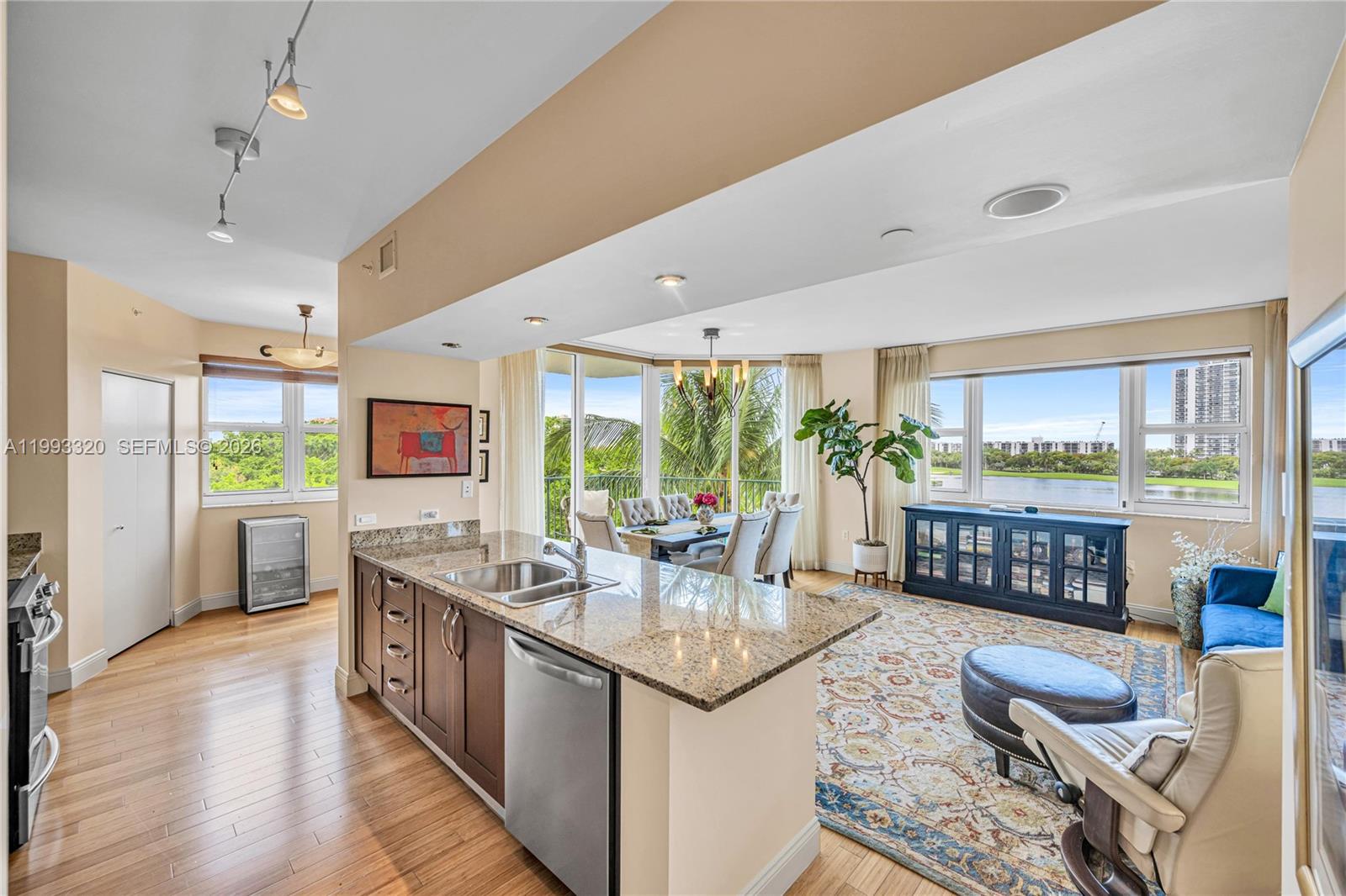 20000 E Country Club Dr #508, Aventura FL 33180