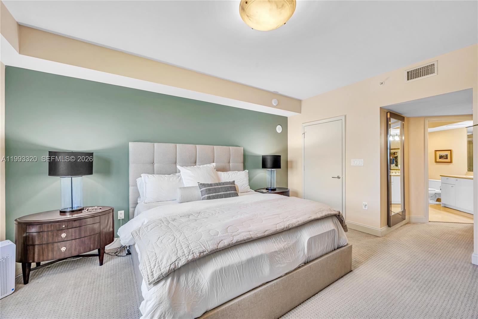 20000 E Country Club Dr #508, Aventura FL 33180