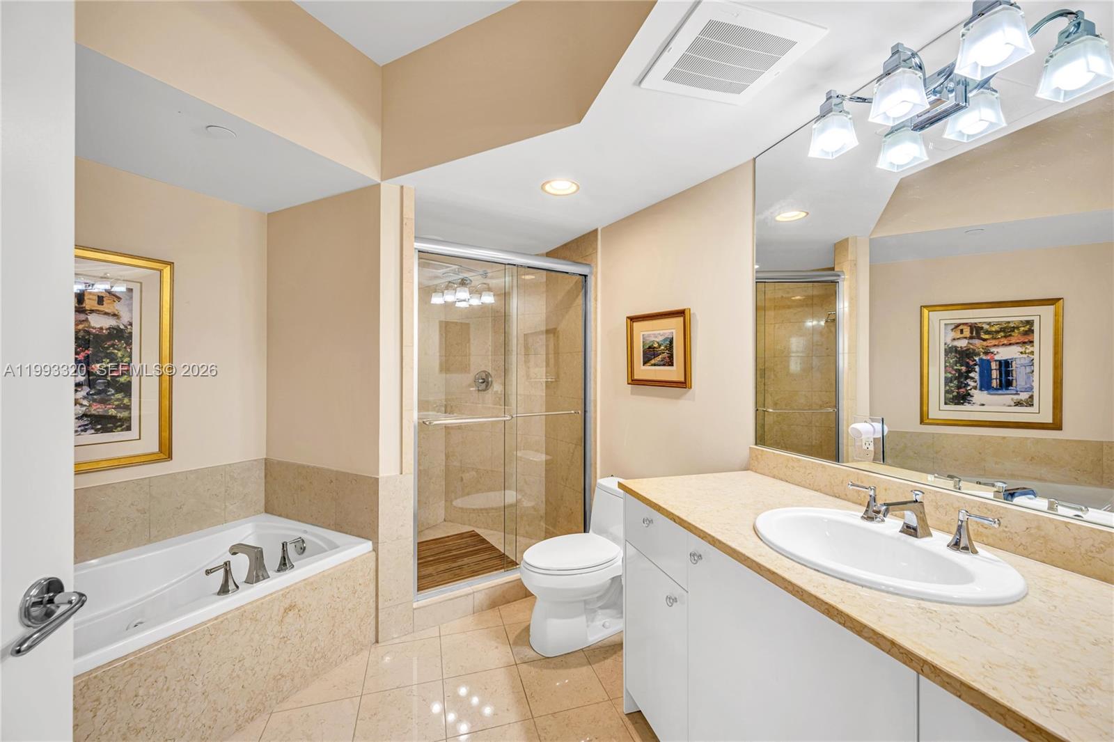 20000 E Country Club Dr #508, Aventura FL 33180