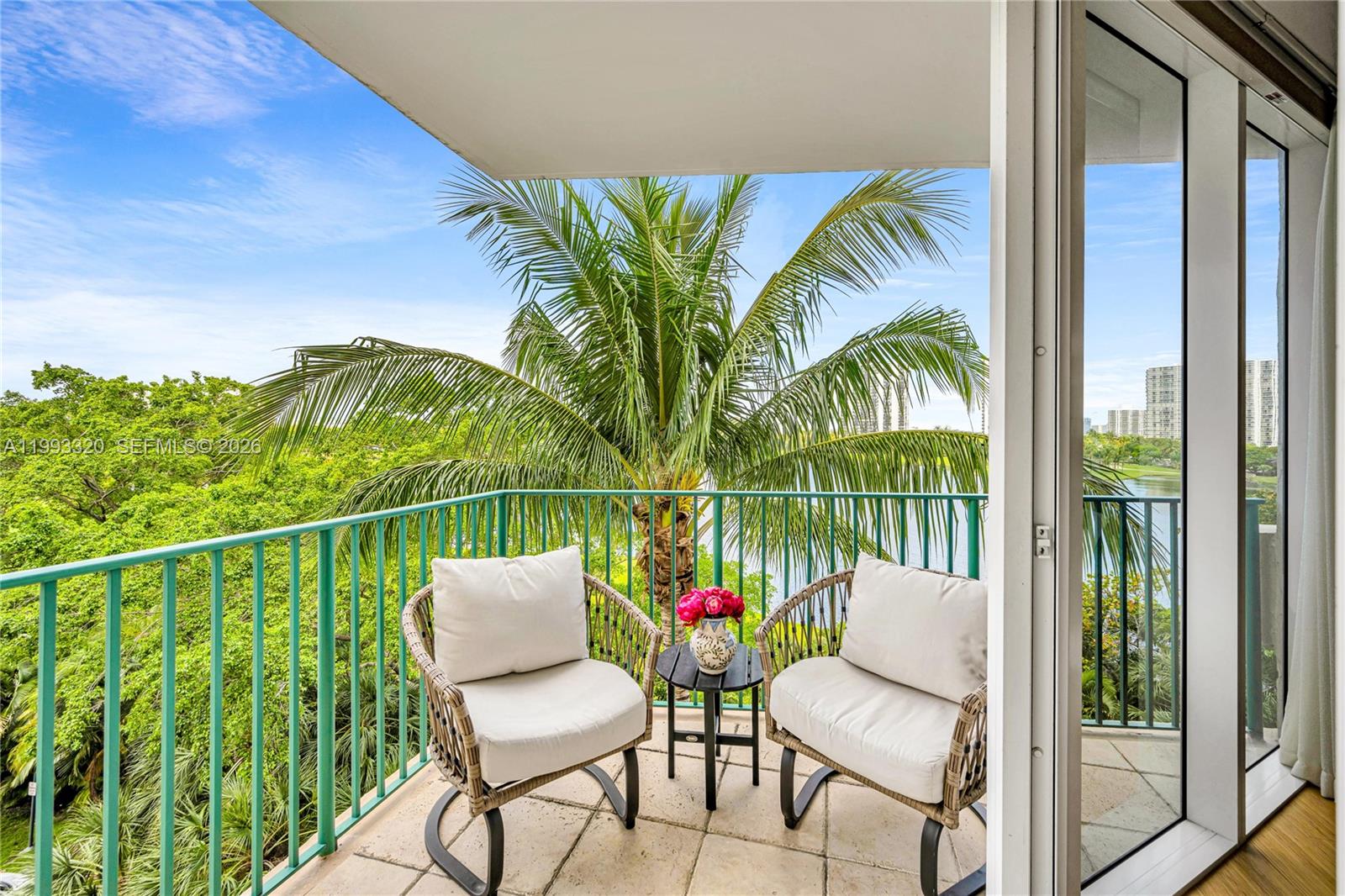 20000 E Country Club Dr #508, Aventura FL 33180