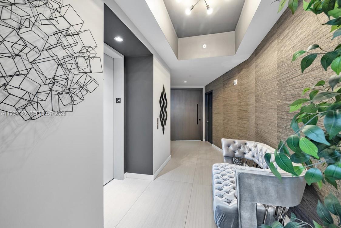 851 NE 1st Ave #3401, Miami FL 33132