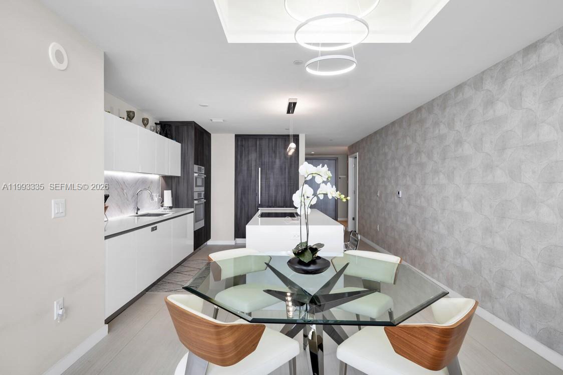 851 NE 1st Ave #3401, Miami FL 33132