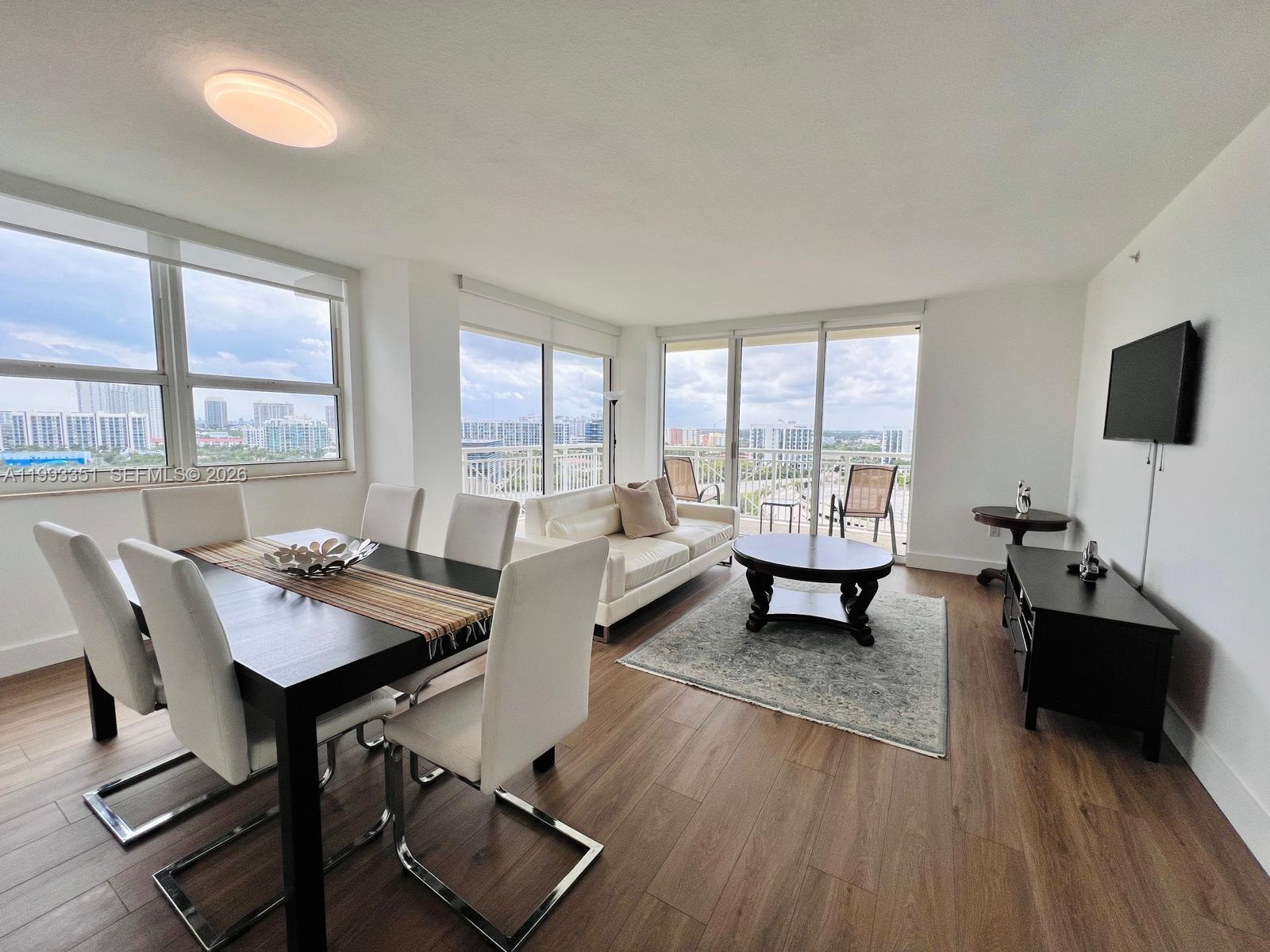 19501 W Country Club Dr #1408, Aventura FL 33180