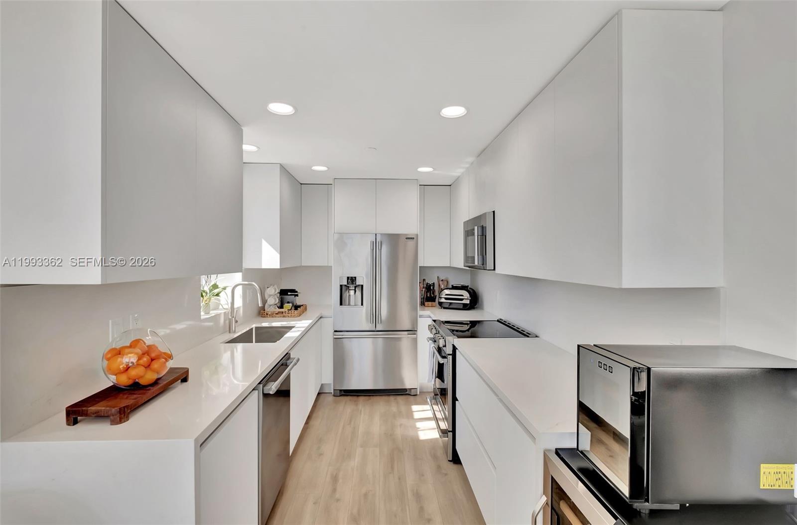 19136 Fisher Island Dr #19136, Miami Beach FL 33109