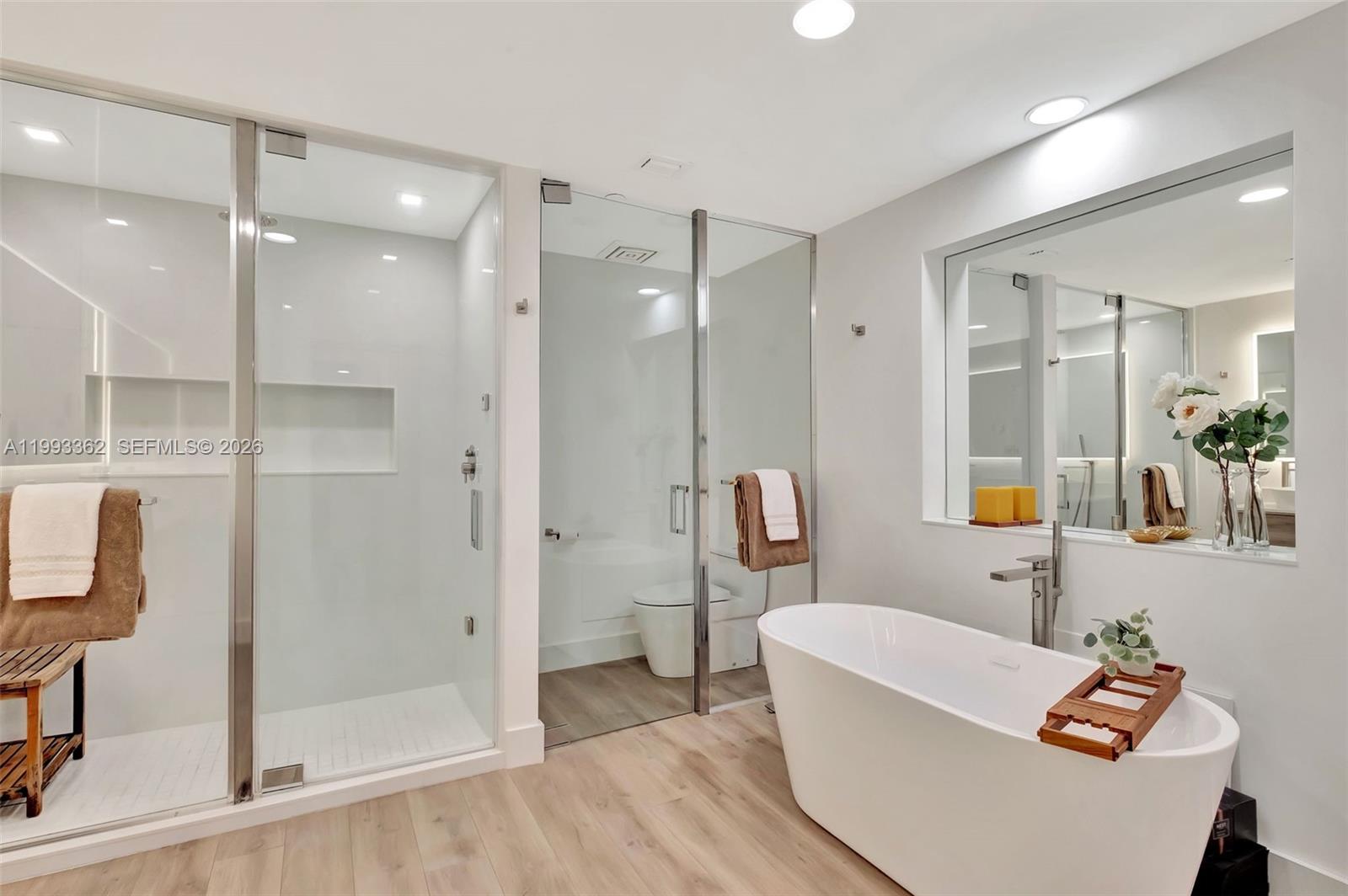 19136 Fisher Island Dr #19136, Miami Beach FL 33109