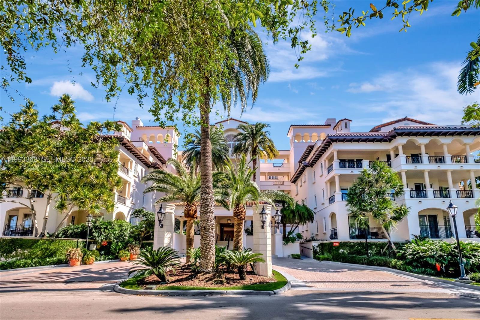 19136 Fisher Island Dr #19136, Miami Beach FL 33109