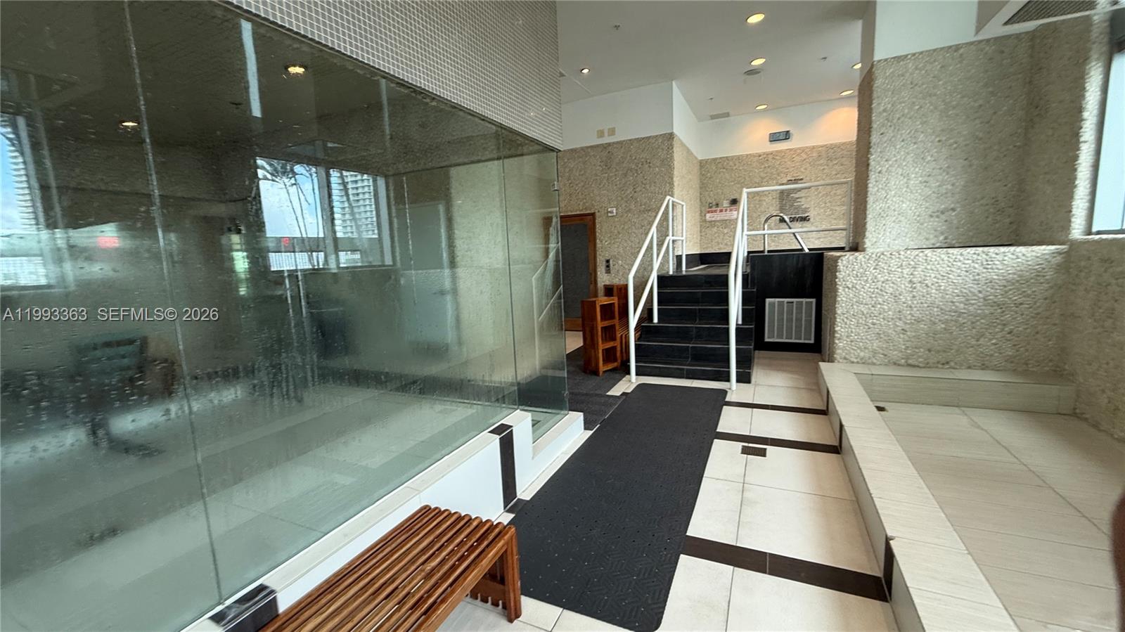 92 SW 3rd St #1505, Miami FL 33130