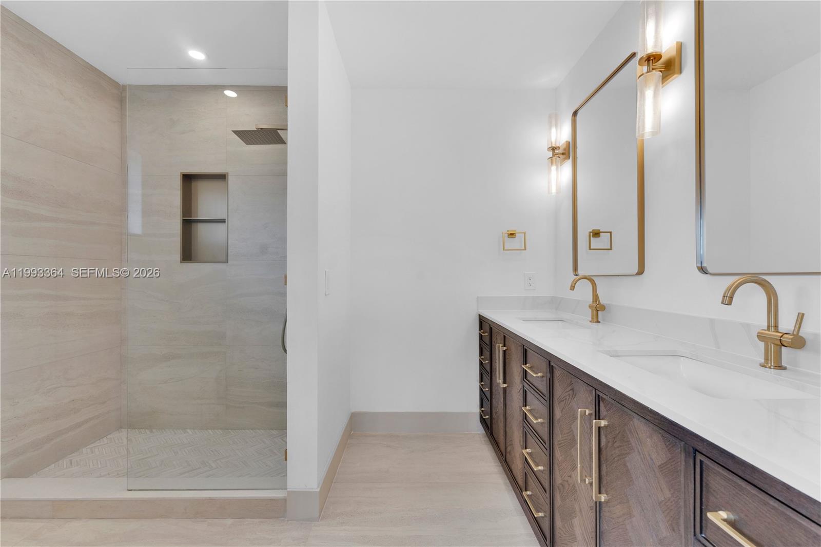 456 SW 20th Rd #458, Miami FL 33129