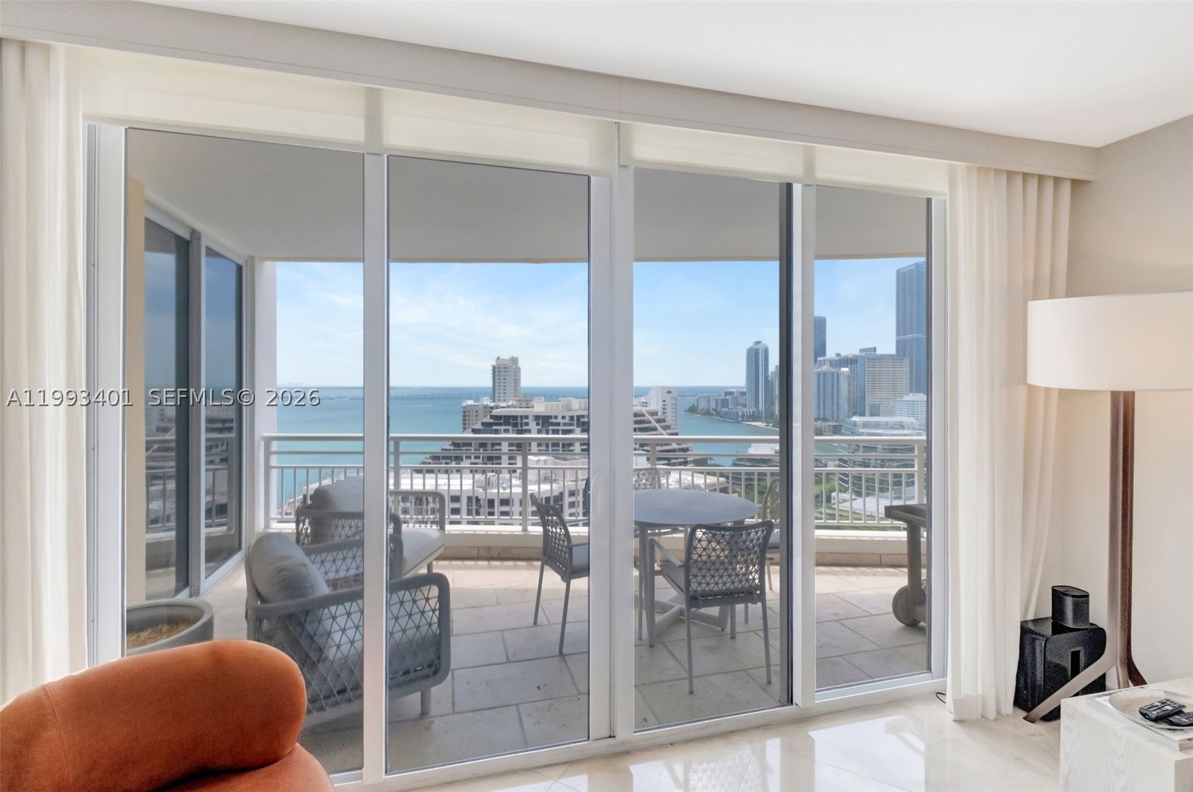 848 Brickell Key Dr #2605, Miami FL 33131
