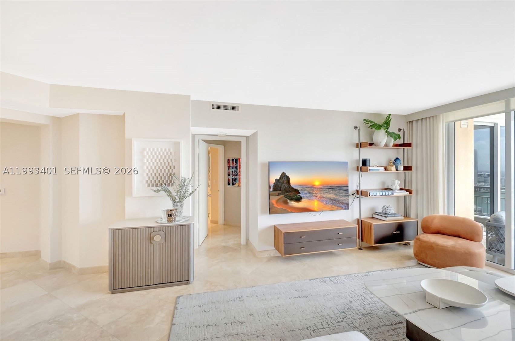 848 Brickell Key Dr #2605, Miami FL 33131