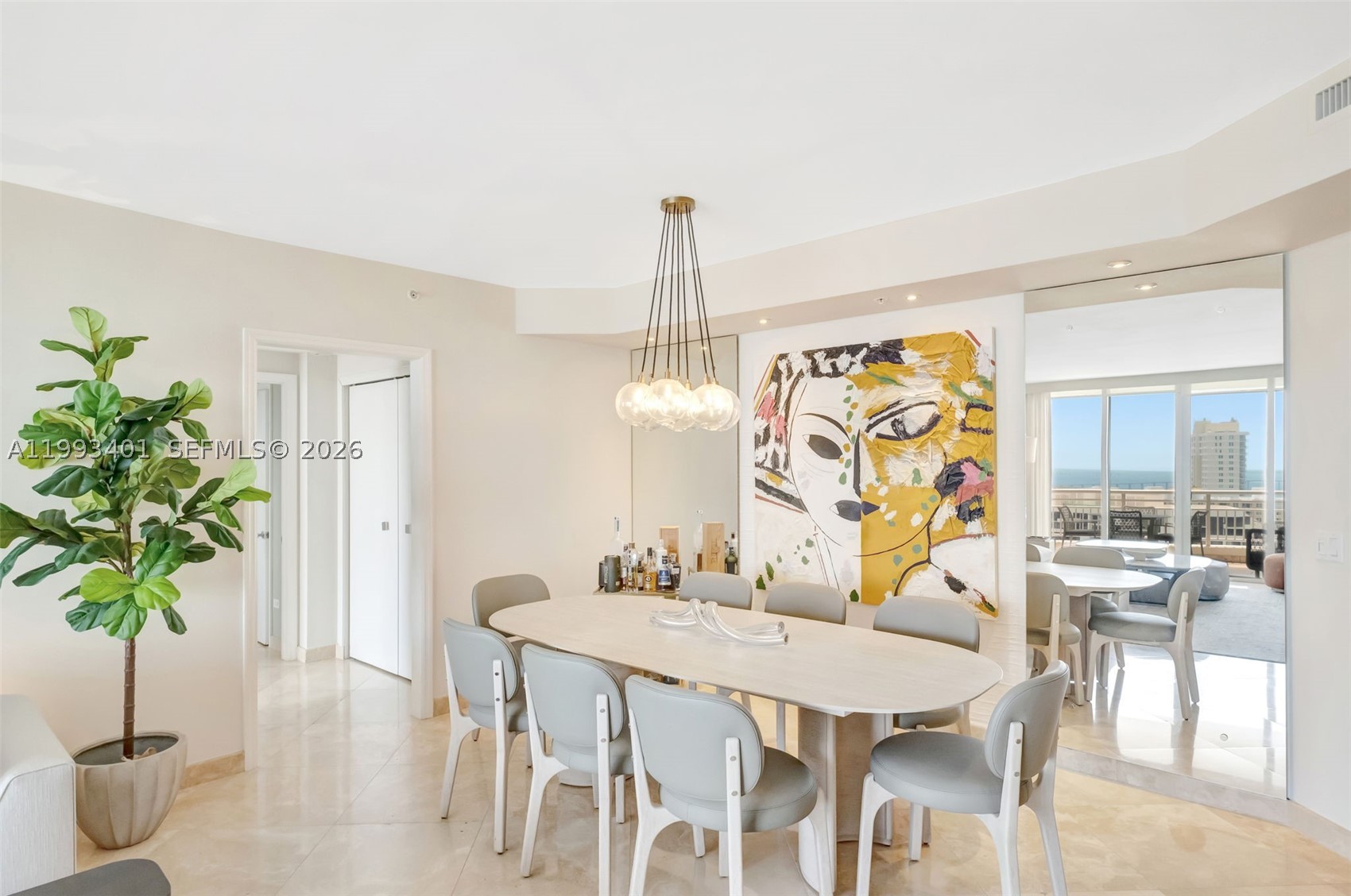 848 Brickell Key Dr #2605, Miami FL 33131