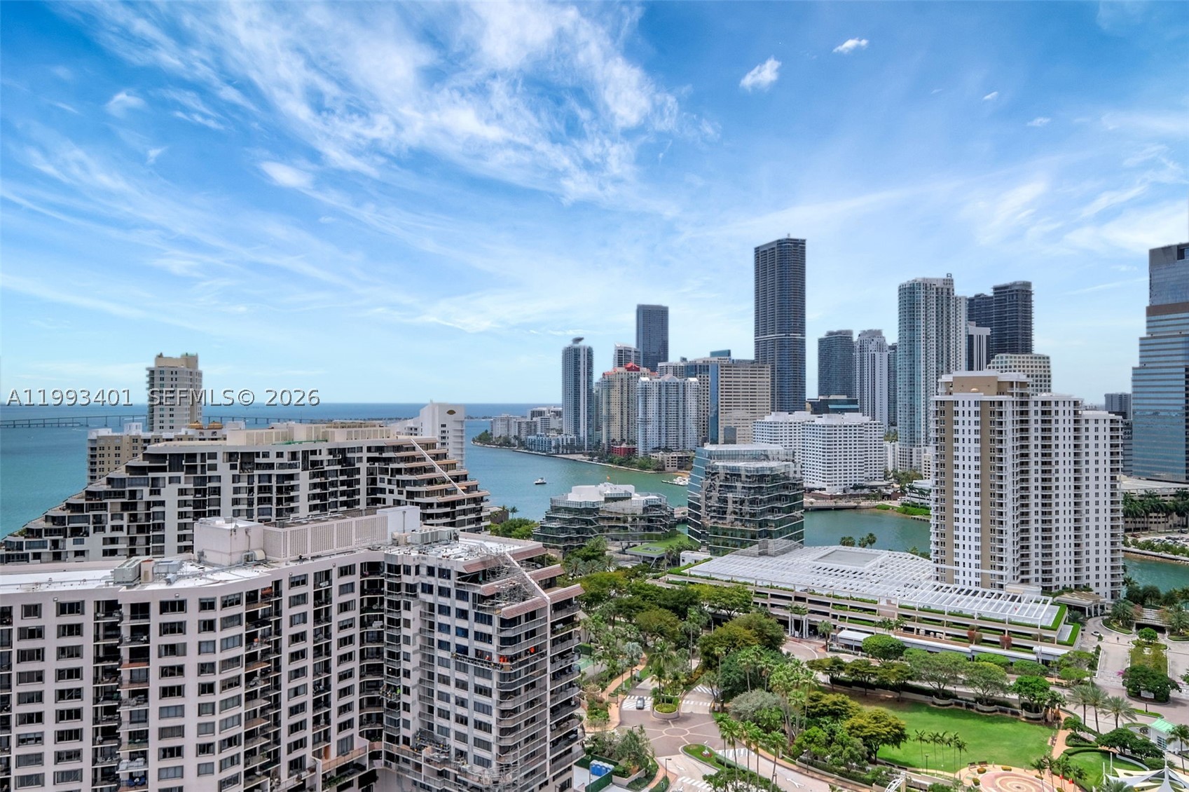 848 Brickell Key Dr #2605, Miami FL 33131