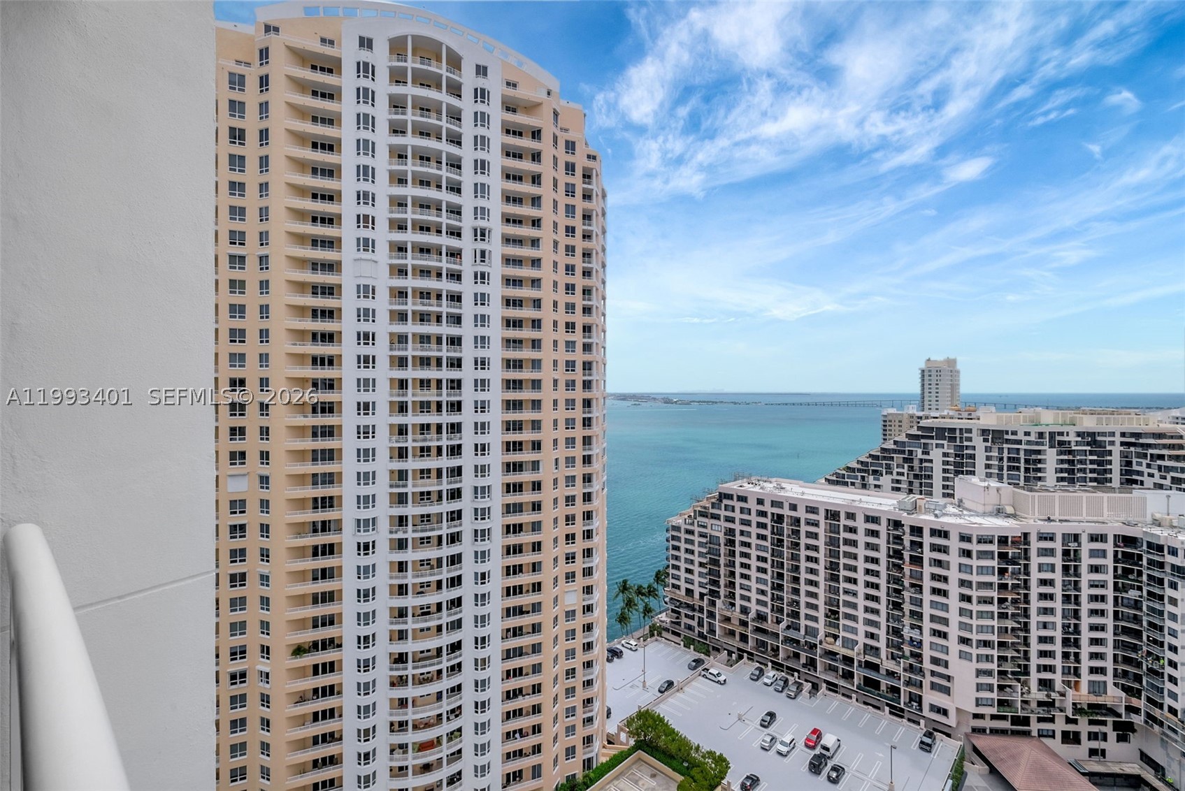 848 Brickell Key Dr #2605, Miami FL 33131