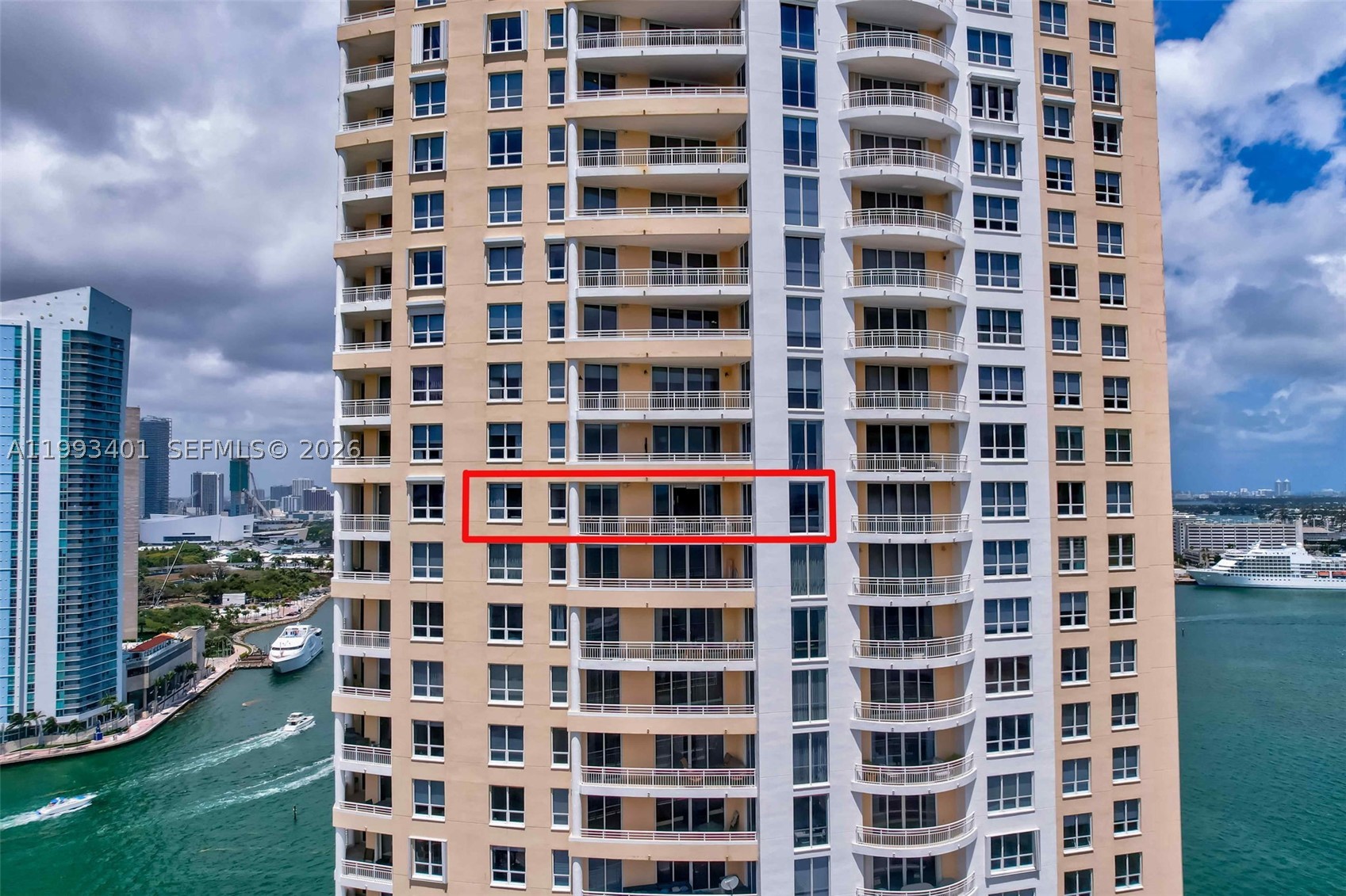 848 Brickell Key Dr #2605, Miami FL 33131