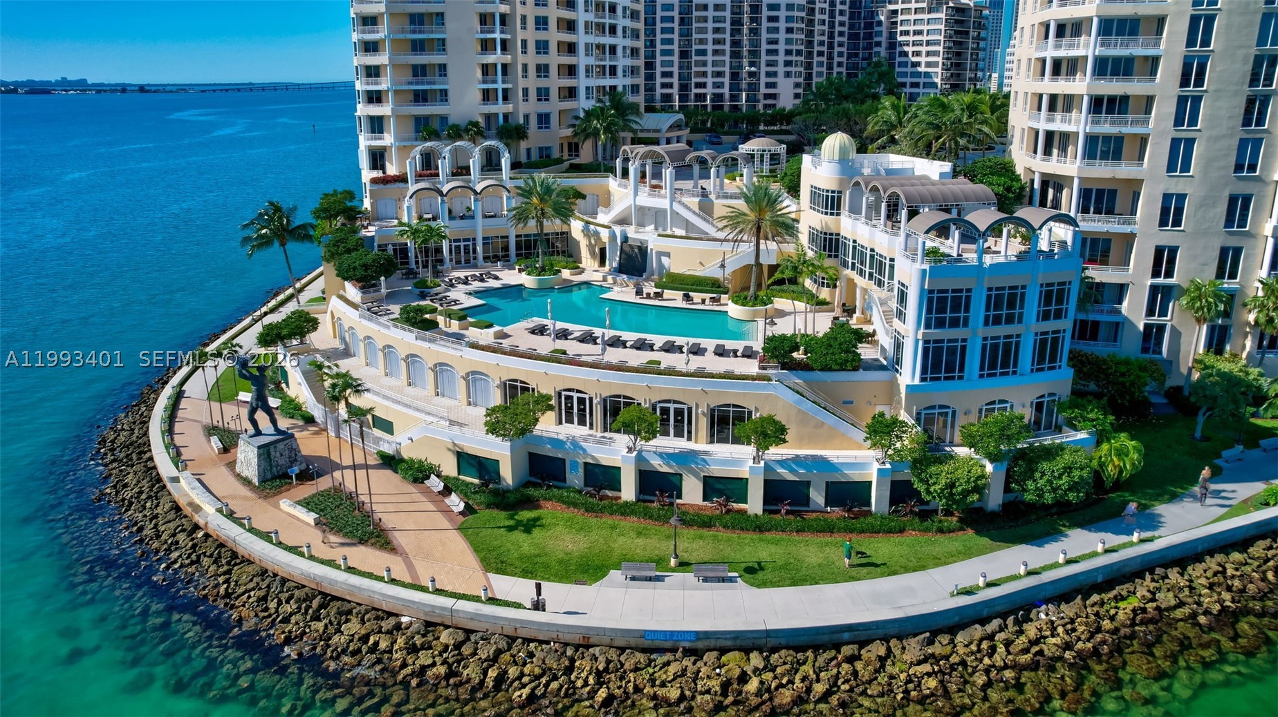 848 Brickell Key Dr #2605, Miami FL 33131