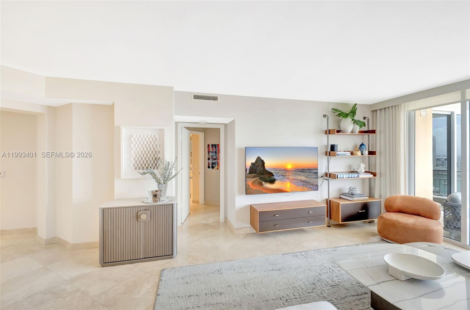 848 Brickell Key Dr #2605, Miami FL 33131