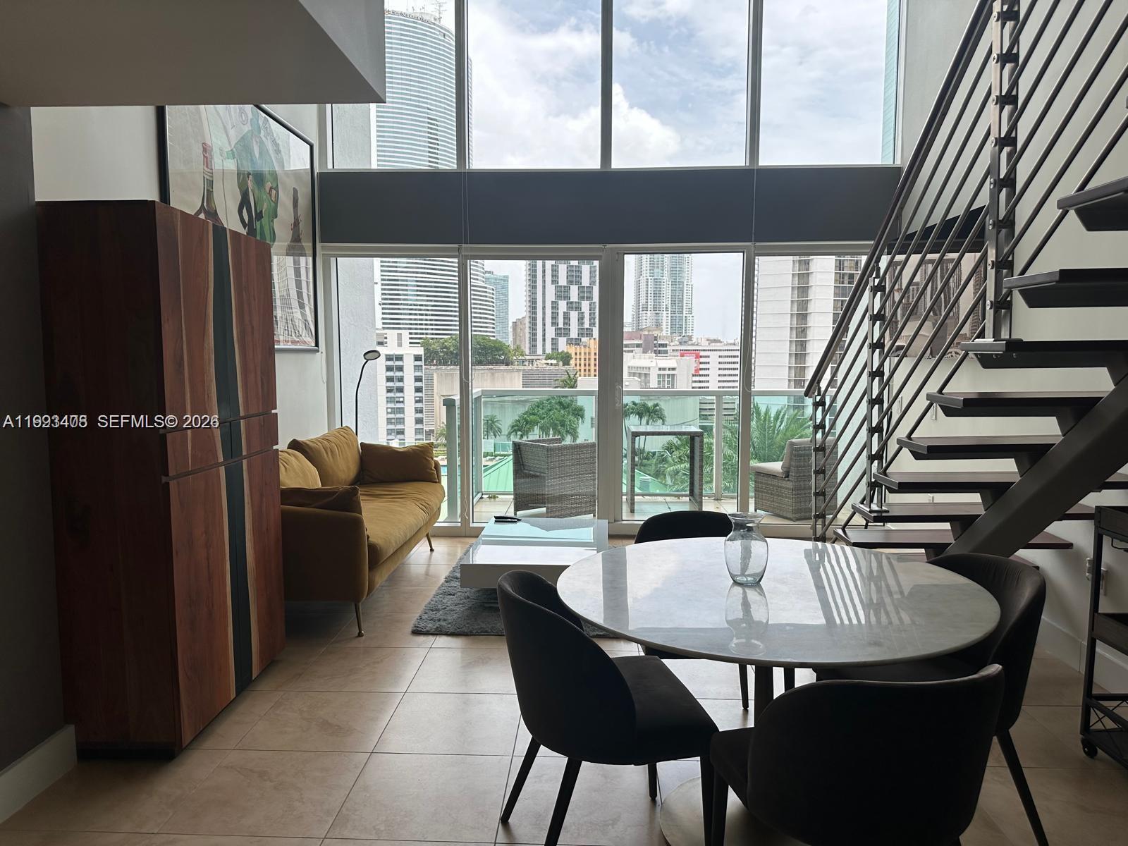 41 SE 5th St #903, Miami FL 33131