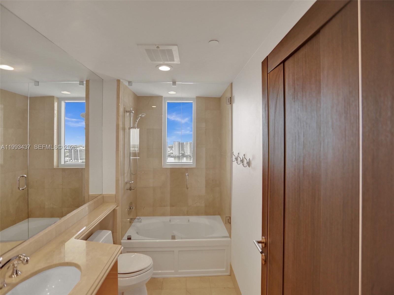 17875 Collins Ave #3005, Sunny Isles Beach FL 33160
