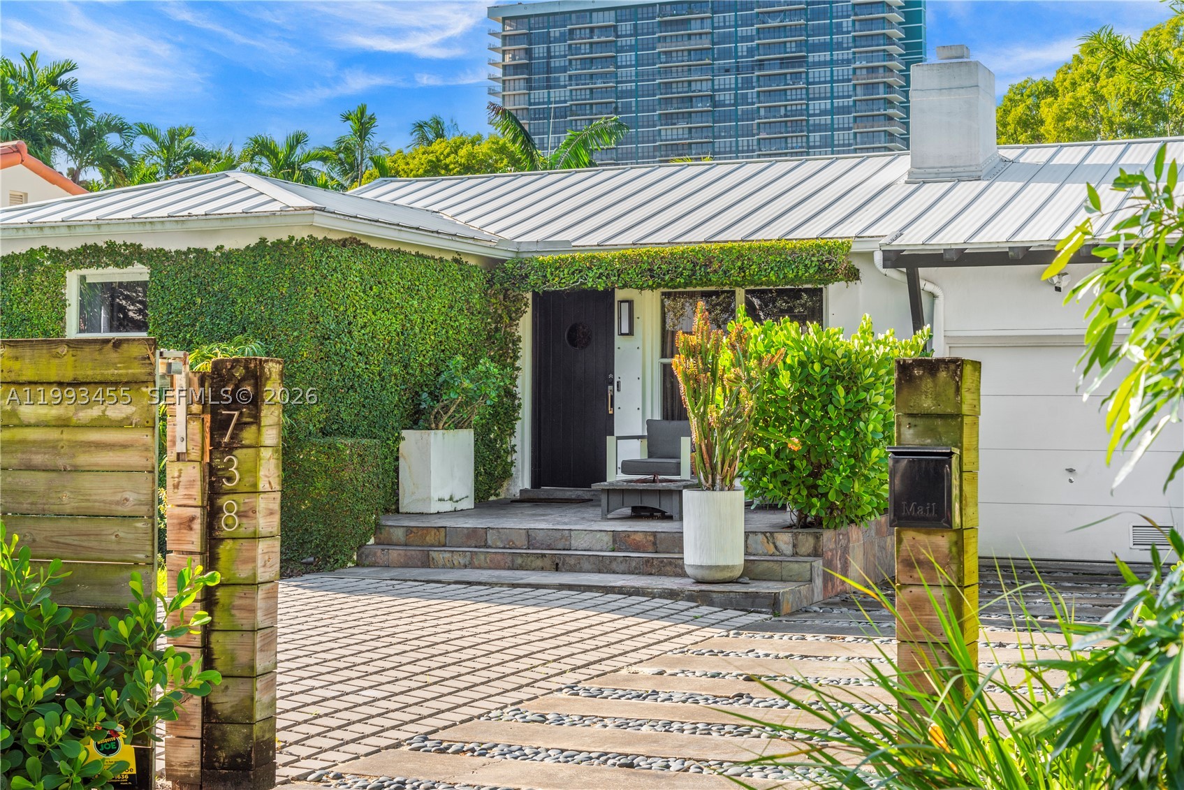738 NE 72nd Ter, Miami FL 33138