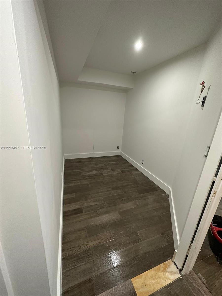 3672 NE 167th St #31, North Miami Beach FL 33160