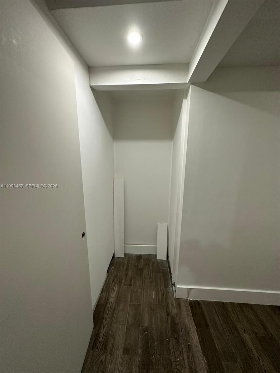 3672 NE 167th St #31, North Miami Beach FL 33160