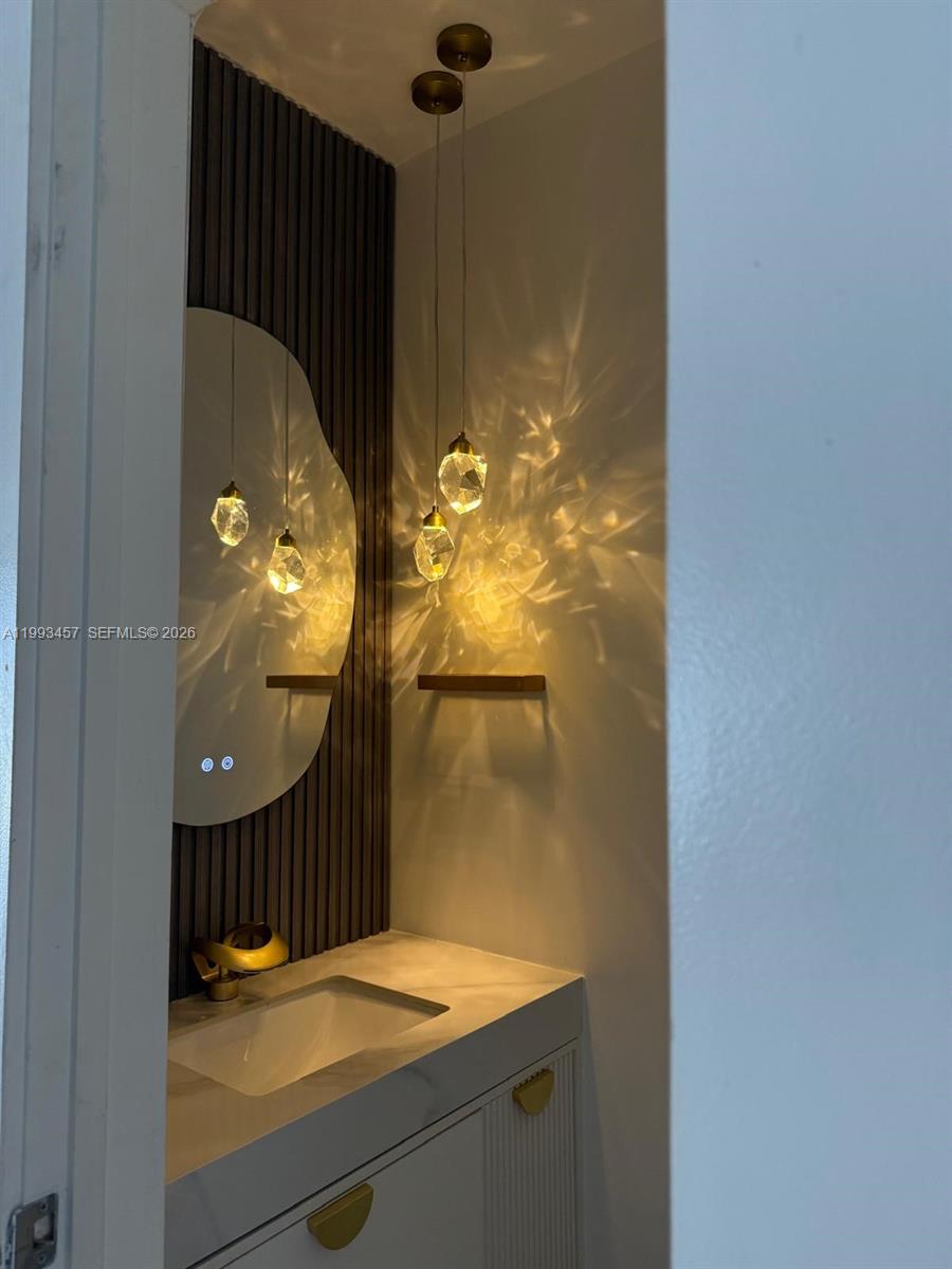 3672 NE 167th St #31, North Miami Beach FL 33160